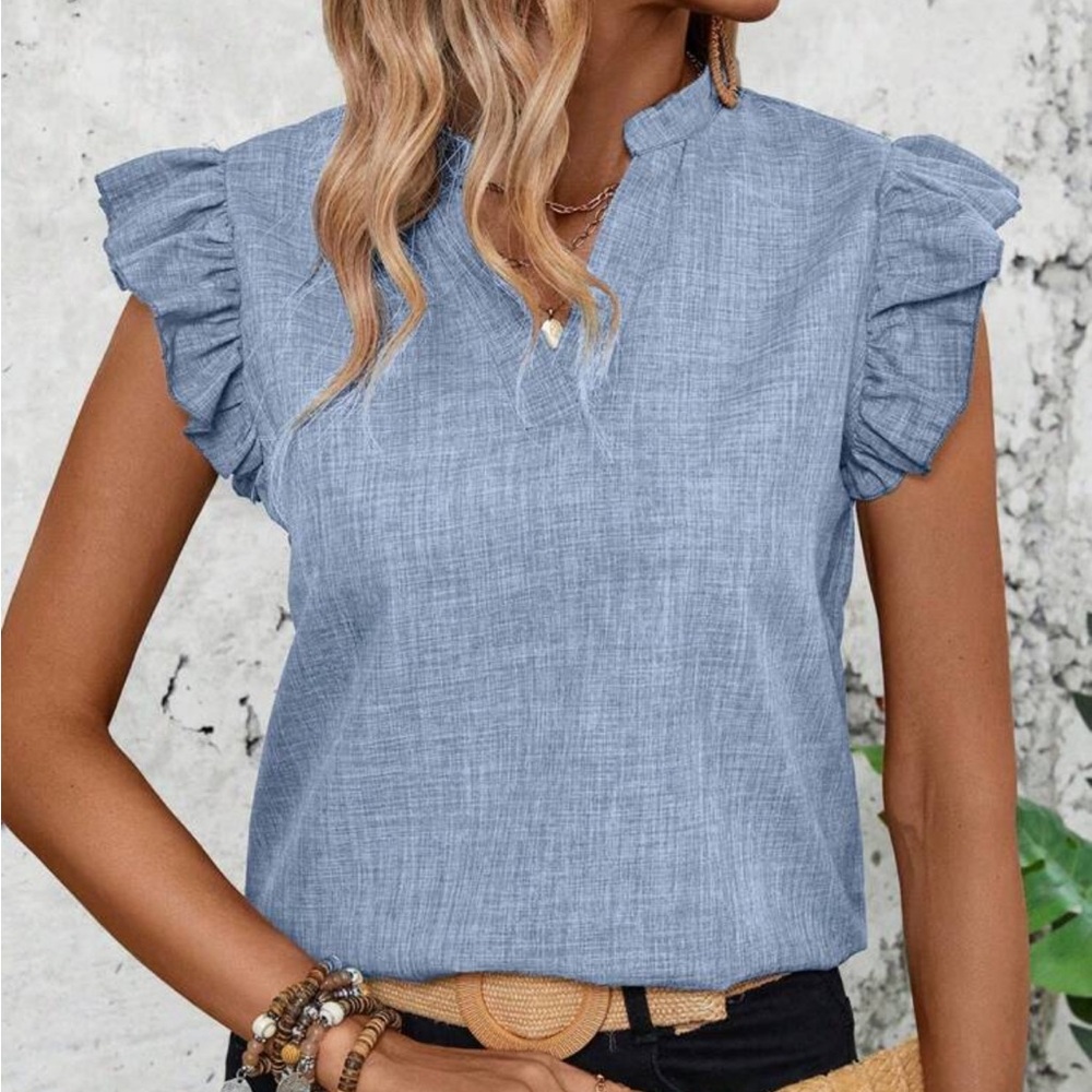 Women’s Light Blue Ruffle Sleeve Linen-Blend Top